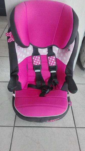 Minni mouse booster seat