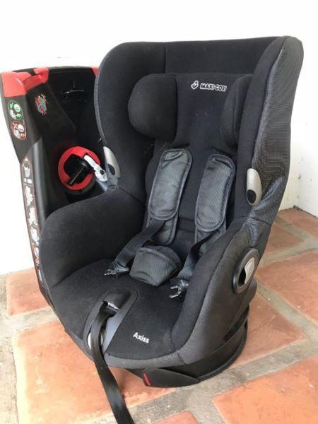 Maxi Cosi Axiss Car Seat Group 1 (9 months to 4 years / 9-18kg)