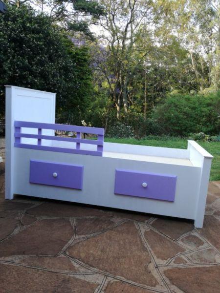 Kids Bed with Drawers
