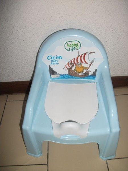 potty - Ad posted by Debbie