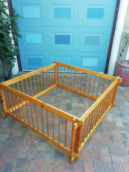 Larger playpen 1.3 x 1.3m