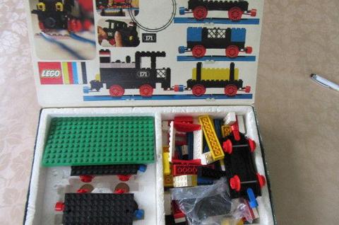 MAYBE INCOMPLETE LEGO TRAIN NO. 171 IN ORIGINAL BOX - AS PER SCAN