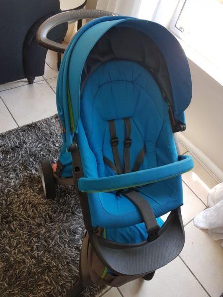 Stokke Xplory V4 pram