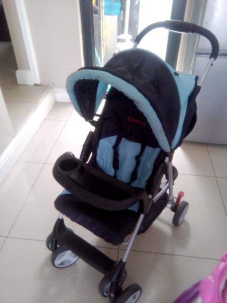 Chelino reclining pram in excellent condition for sale