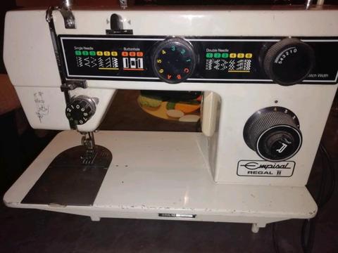 Empisal Regal II Sewing machine