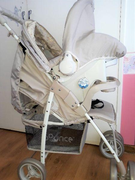 Bouce Travel system (never used)