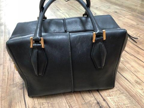 Authentic TOD'S Black Leather Ladies Formal Handbag
