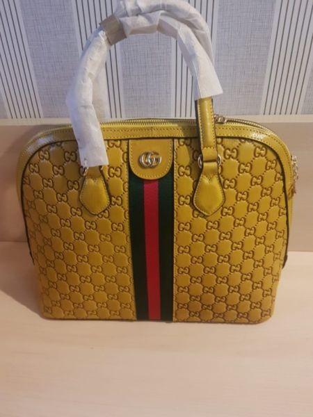 Ladies Cucci Bags for sale -original