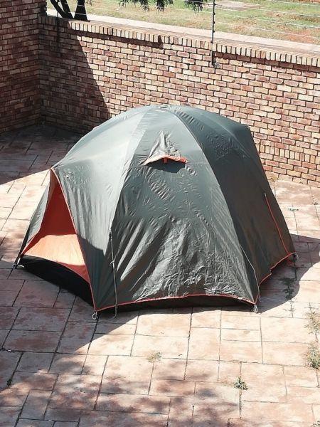 Bush baby tent