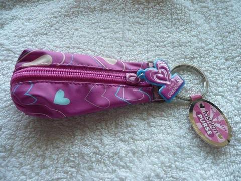 ANGELS HEART : "SPECIAL GRANDMOTHER" PURSE AND KEY RING