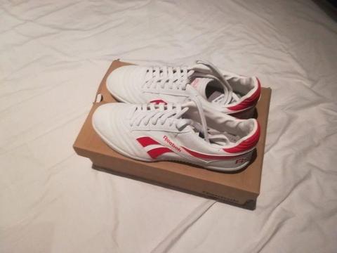 **BRAND NEW** Reebok Sneakers