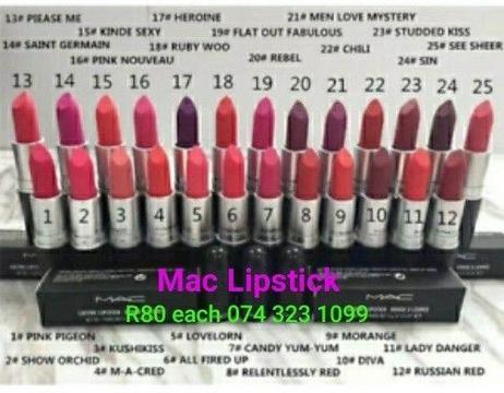 MAC MAKE-UP PRODUCTS AND GIFTS