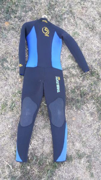 Scuba diving Wetsuit small lady cut / wetsuite