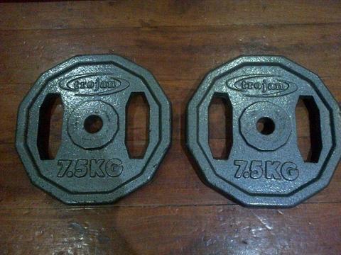 7.5kg Trojan Hand Grip Weight Plates @ R150 each - Great Condition!