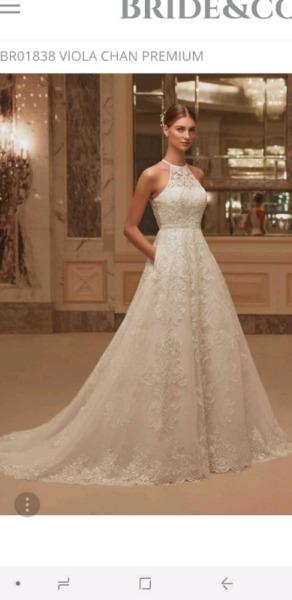 Brand NEW Viola Chan Designer Wedding Dress worth R26000.00