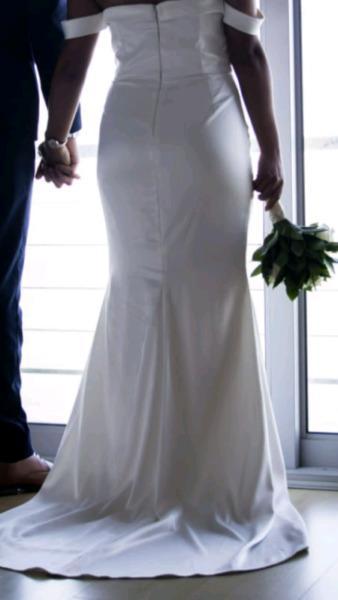 Wedding dress for sale