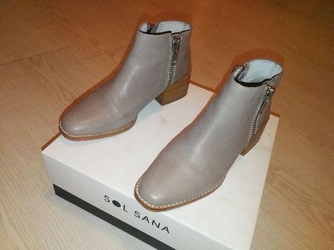 Sol Sana Grey genuine leather boots Size 3