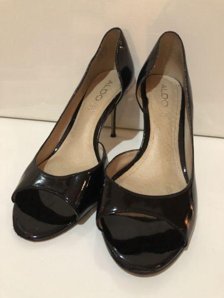 Gorgeous Patent Leather Aldo Heels (Size 7)