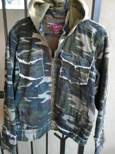 Cammo unisex jacket with hoodie