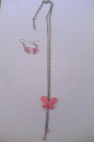 Pink Butterfly Girls Necklace Set