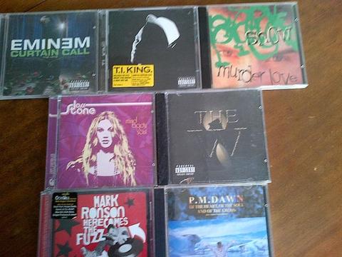 R & B and hip hop CDs