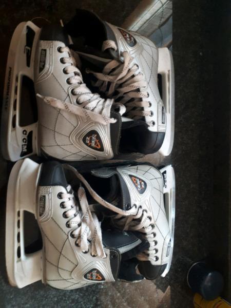 Ice skates size 38 and 40