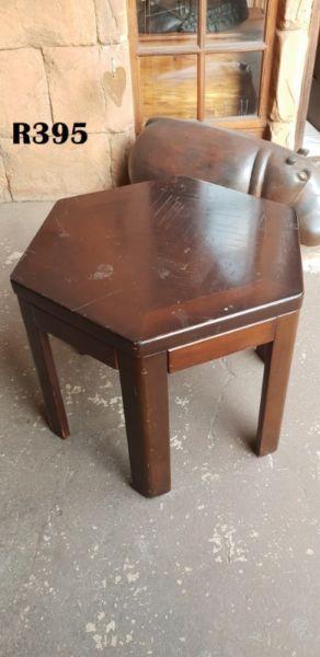 Vintage Coffee Table (610x610x510)