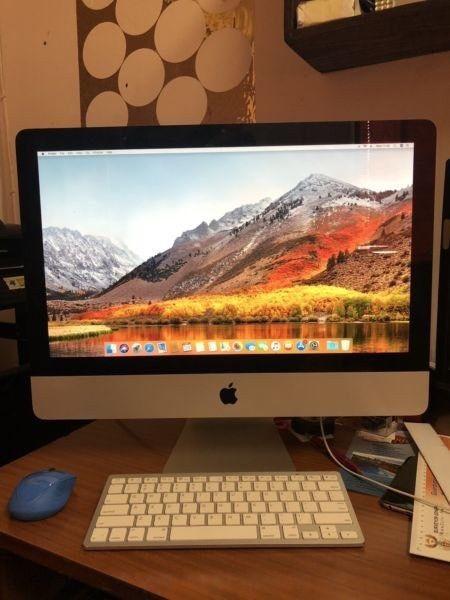 Apple iMac 21.5inch Desktop Computer