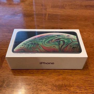Brand New Iphone Xs Max Space Grey + Proof of Purchase