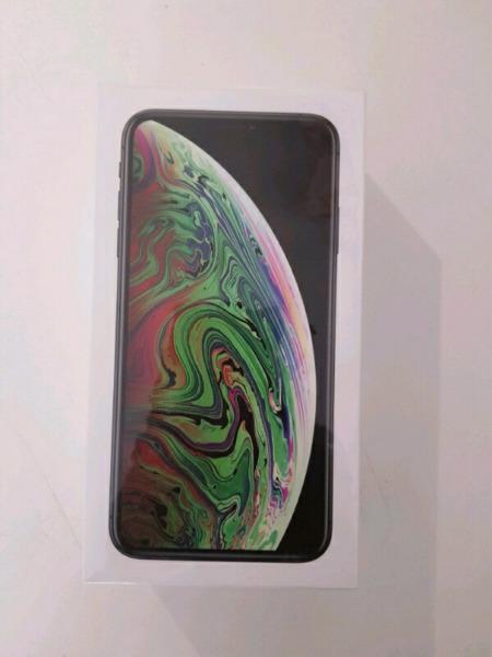 Sealed Iphone Xs Max + Proof of Purchase