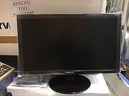 Samsung 24 inch LED Monitor(S24D300) as new. HDMI/VGA input R1499 contact 082 8090 530
