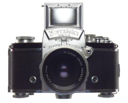 Exakta VAREX SLR 35mm vintage film chrome camera 2.8/50 Zeiss tessar lens Mint- condition