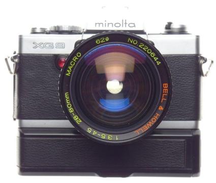 MINOLTA XG9 35mm vintage film camera Bell & Howell 1:3.5-4.5/28-80mm MACRO Zoom lens