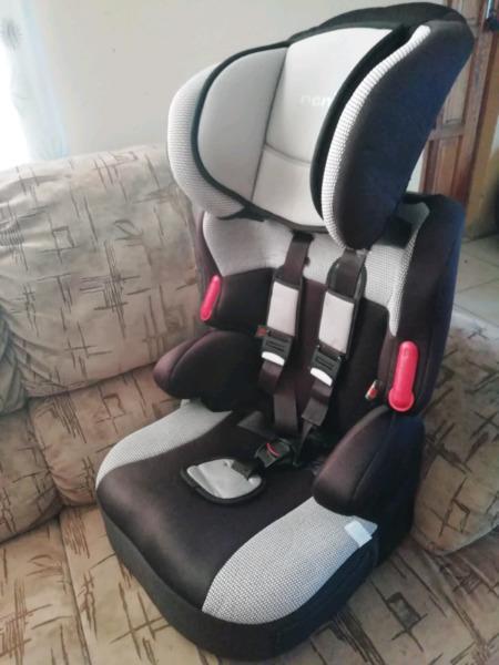 Nania carseat 9-36kg