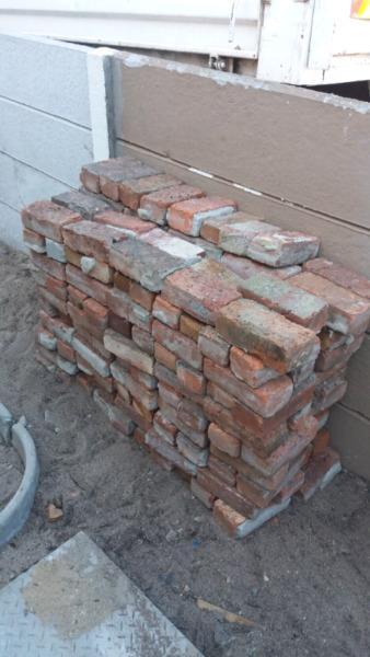 2nd hand bricks, for sale. Free delivery!!!