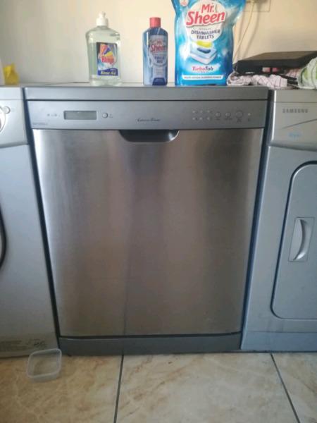 Kelvinator dishwasser for sale