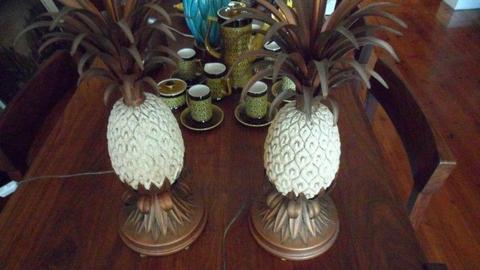 MATCHING PAIR OF FRENCH MID CENTURY PINEAPPLE LAMPS