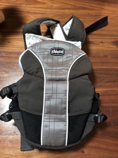 Chicco baby carrier ultra soft