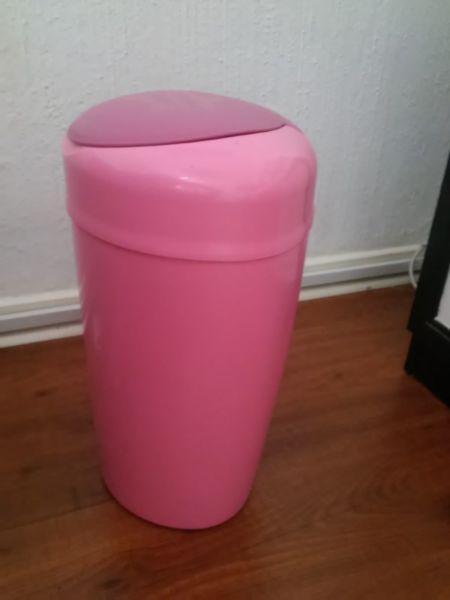 TOMMEE TIPPEE Pink Sangenic Nappy Disposal Bin .For sale