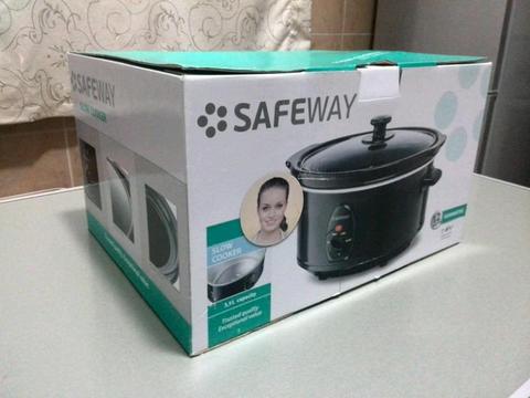 Brandnew 3.5 L Slow Cooker