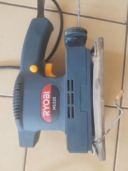 Ryobi hs335 1/3 sheet orbital sander