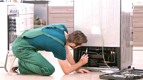 RE GAS FRIDGES AND REPAIR ON SITE