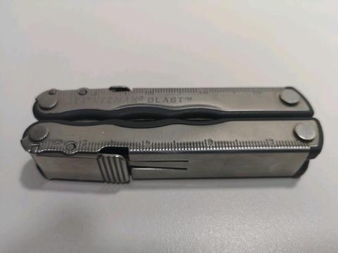 Original Leatherman Blast multitool