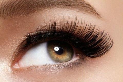 Eye lash extensions