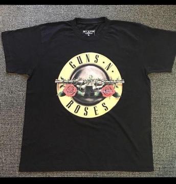 Guns N’ Roses medallion t-shirts