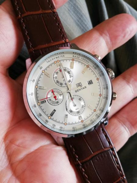 Benyar Mens 43mm Quartz Chronograph Sports Watch With Leather Strap