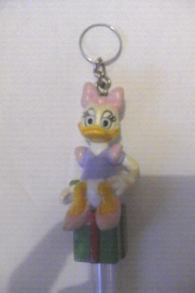 Disney Daffy Duck Keyring/Pen Holder