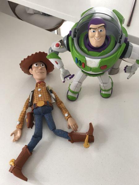 Toy story Woody and Buzz set