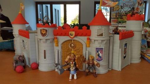Toys - Castle and Pirates