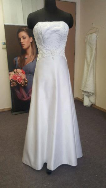 Wedding Dresses For sale R1250